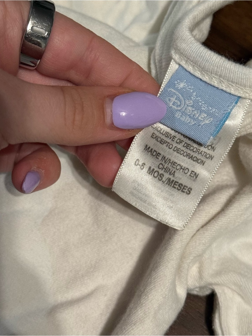 Baby vintage Winnie the Pooh sleeper gown - Picture 4 of 4